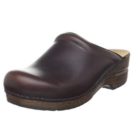 Dansko Shoes - Dansko Women's Sonja Oiled Full Grain Clog A